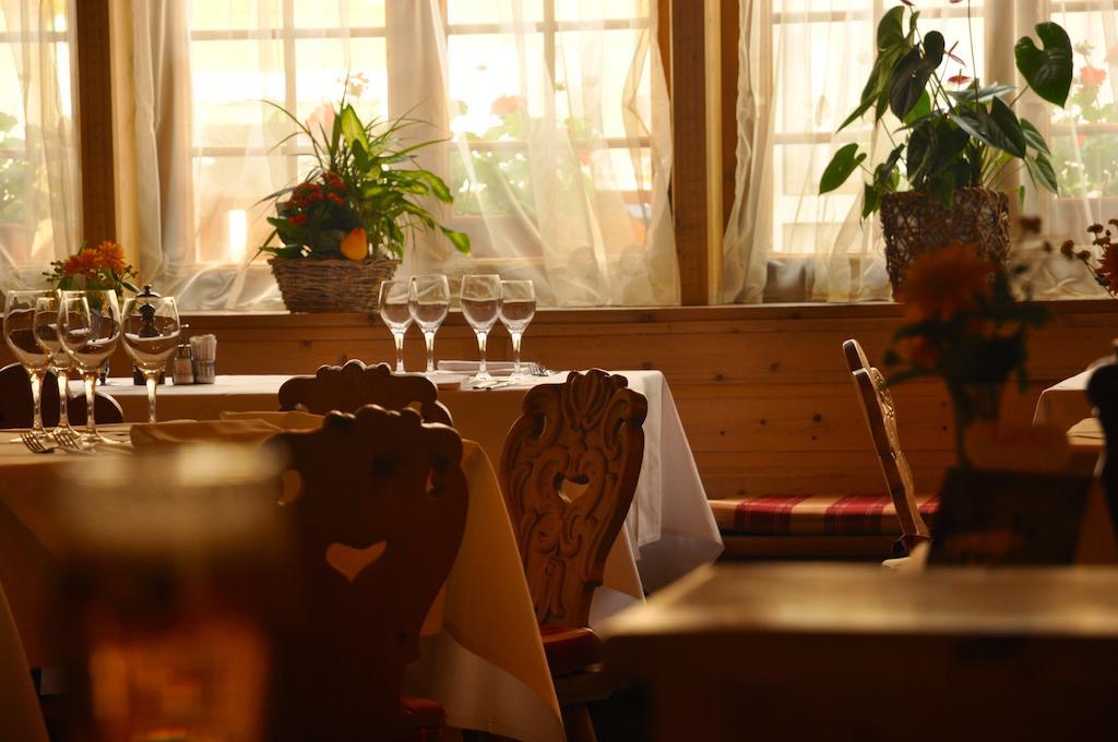 Poschiavo Suisse Hotel & Traditional Fondue Stube Экстерьер фото